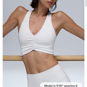 ALO Wild Thing Bra White Sports Bra women’s size medium
